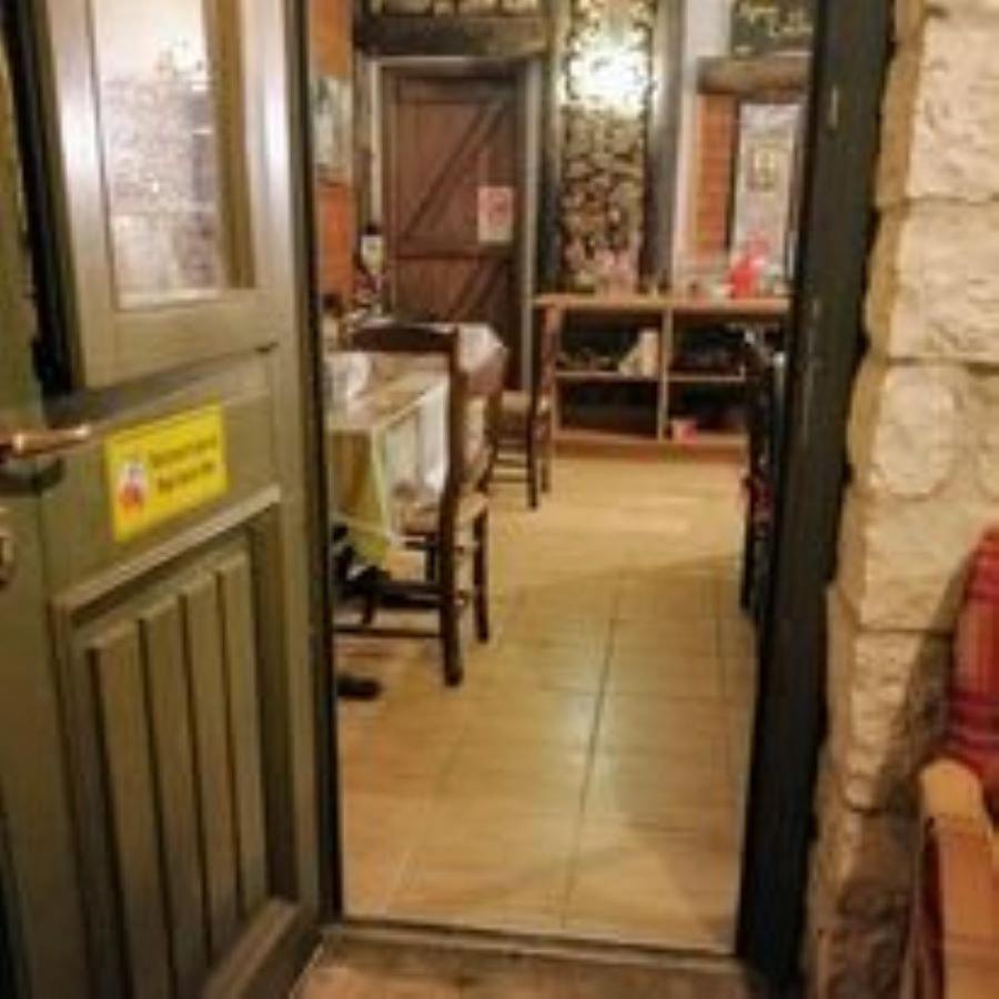 Yono'S Traditional House Ano Ravenia ภายนอก รูปภาพ
