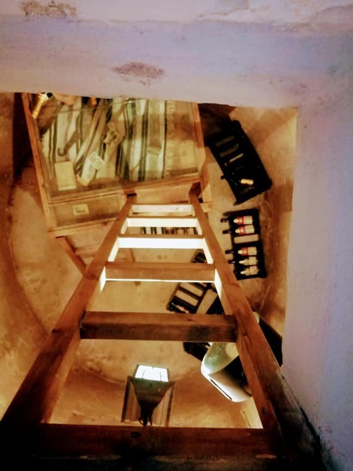 Yono'S Traditional House Ano Ravenia ภายนอก รูปภาพ